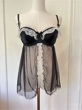 Victoria's Secret Sexy Little Things Babydoll Black Mesh White Lace Coquette 34C